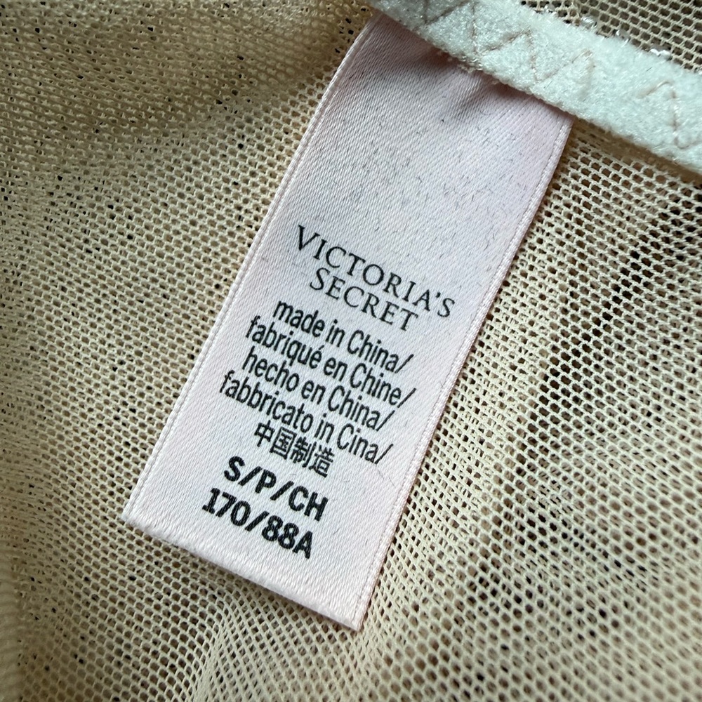 Vintage Victoria’s Secret Lace Mesh Bodysuit Sheer Bell Sleeve Y2K Romantic Top - Picture 9 of 10